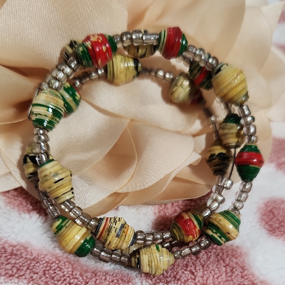Handcrafted Paper Beaded Bracelet Multicolor